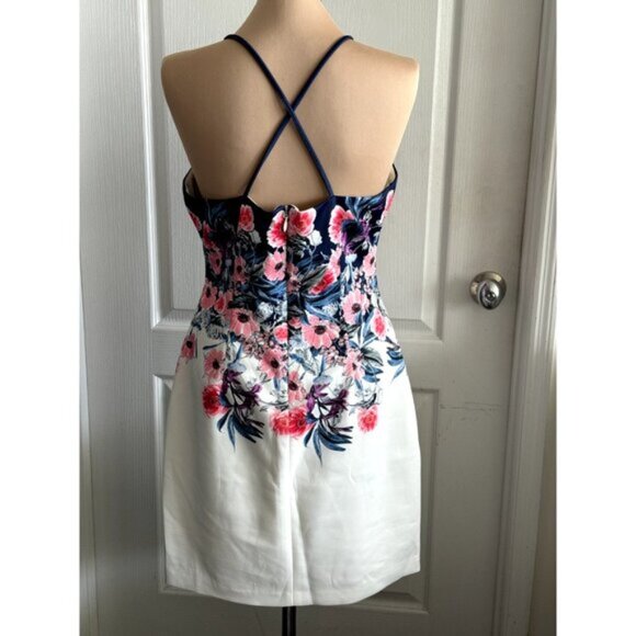GUESS Floral-Print Open-Back Sheath Dress White Blue Size 14 - Picture 8 of 11